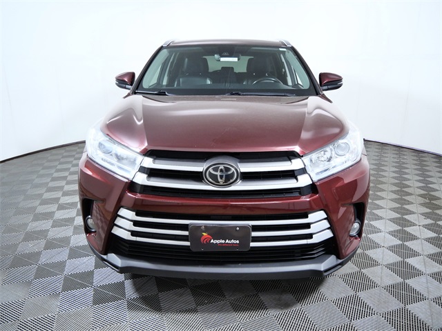2017 Toyota Highlander XLE photo 2