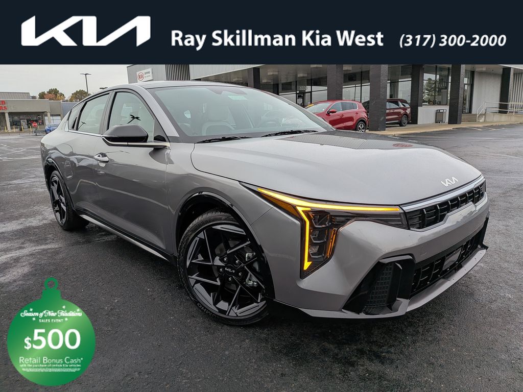 2025 Kia K4 GT-Line's photo