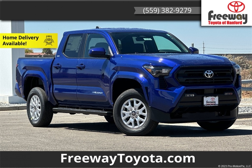 2025 Toyota Tacoma SR5's photo