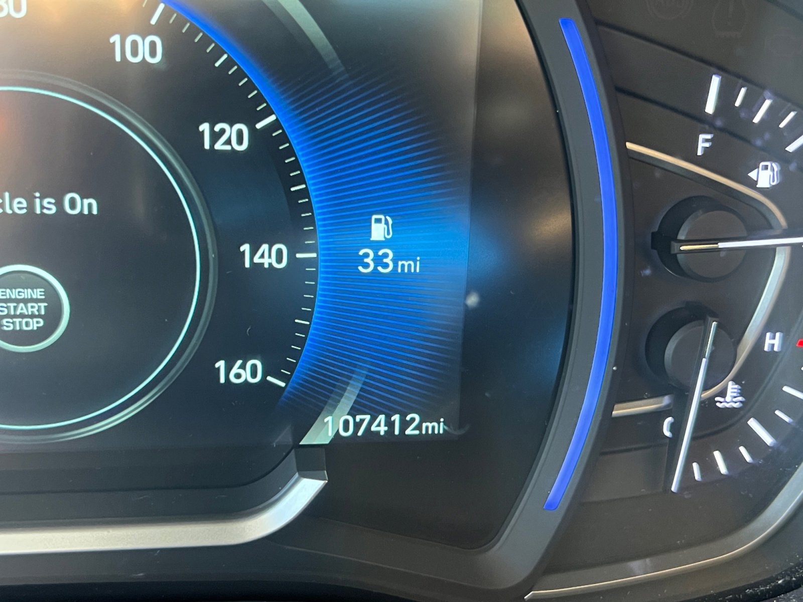 Used 2020 Hyundai Santa Fe SEL with VIN 5NMS33AAXLH279423 for sale in Leon Valley, TX