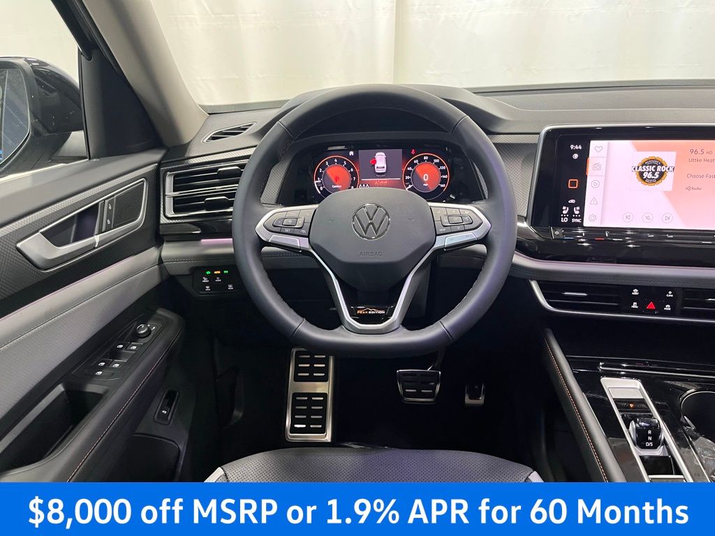 2025 Volkswagen Atlas Peak Edition SE photo 17