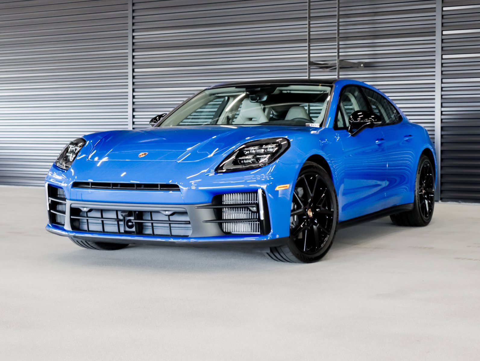 2025 Porsche Panamera