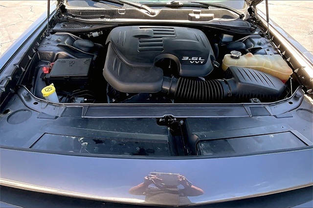 2021 Dodge Challenger SXT photo 10