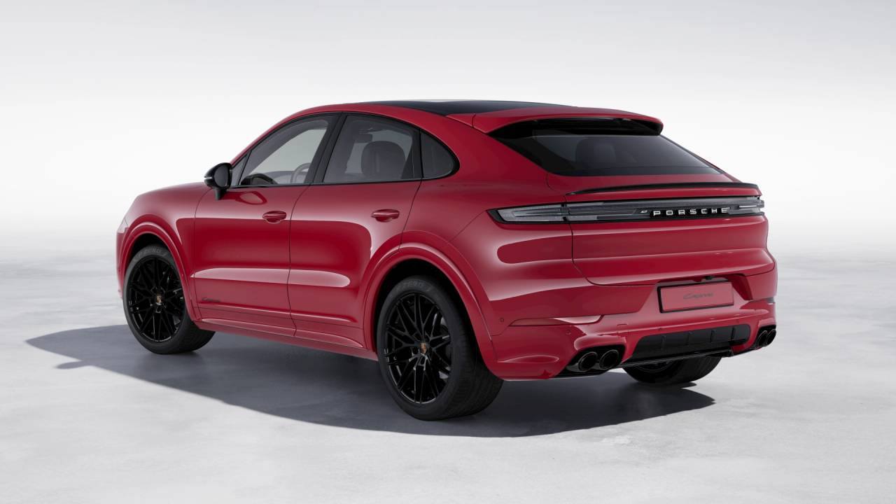 2026 Porsche Cayenne Coupe photo 3