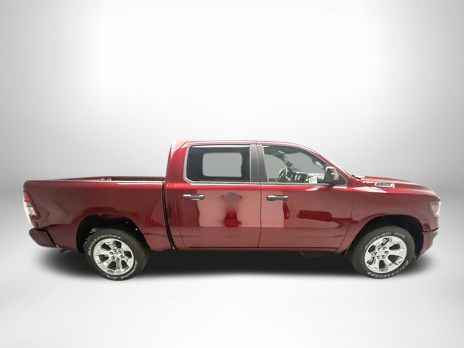 2024 Ram 1500 Tradesman photo 3