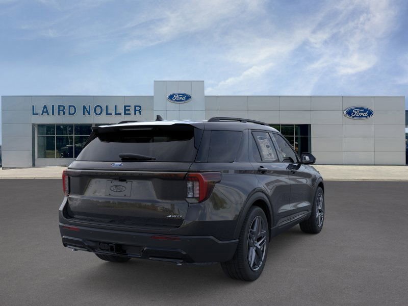 2025 Ford Explorer ST-Line photo 7