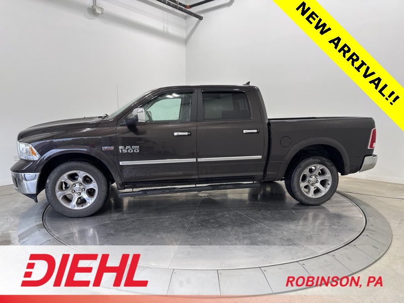 2017 Ram 1500 Laramie photo 2
