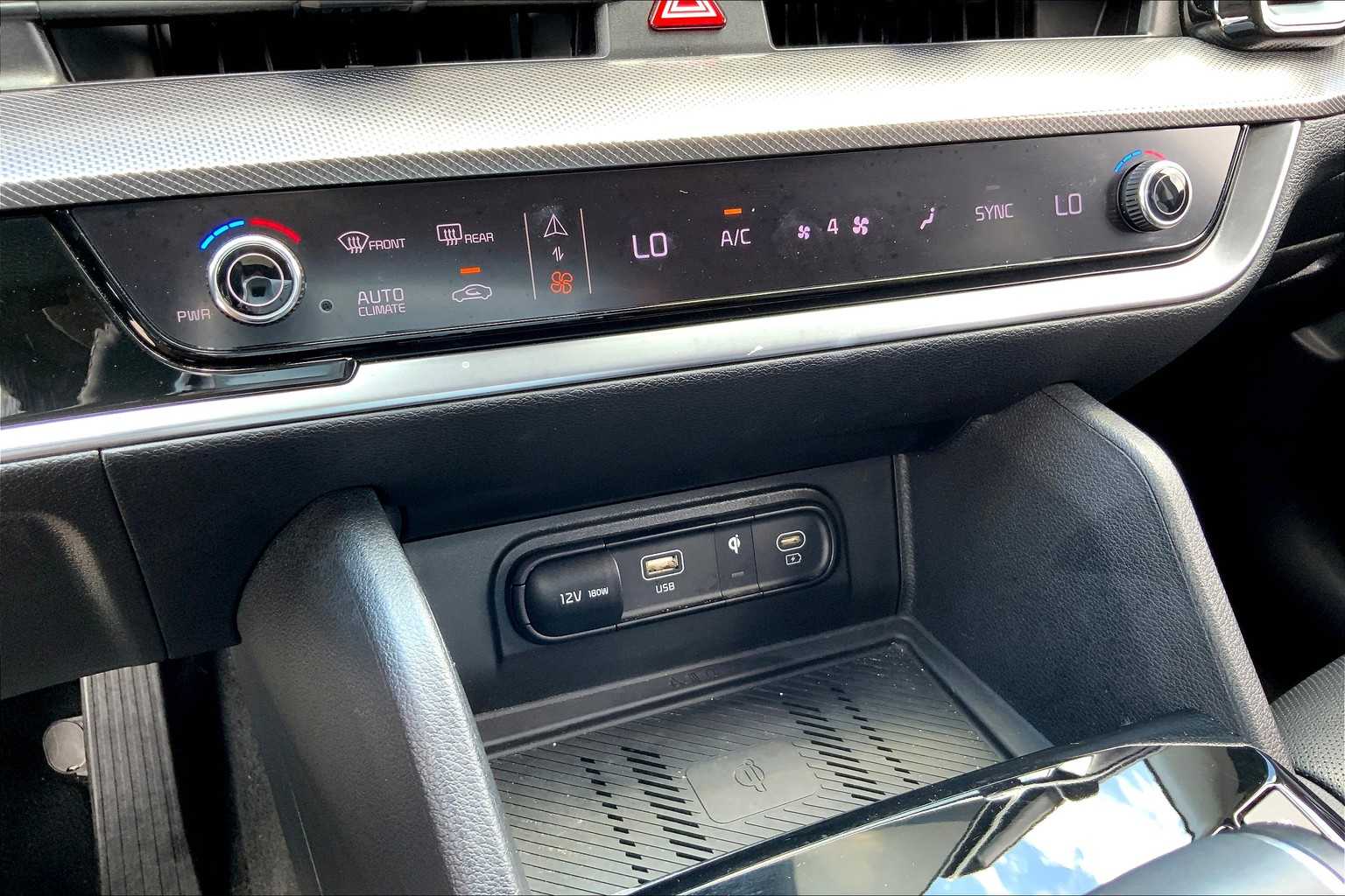 2024 Kia Sportage photo 31