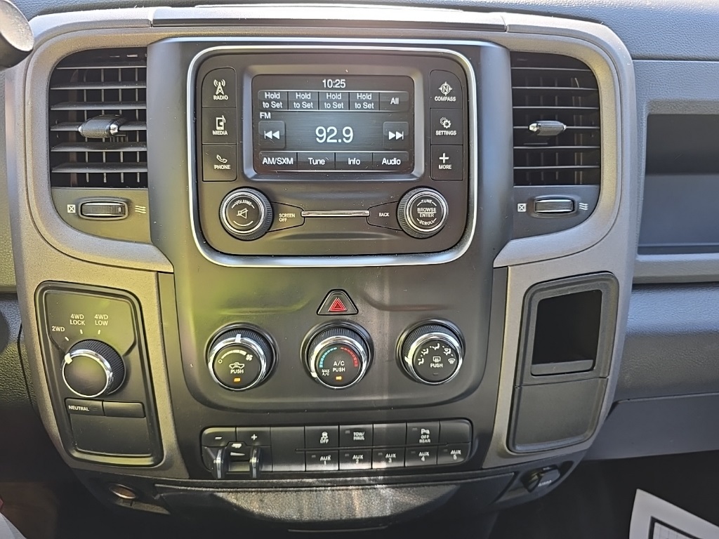 2018 Ram 2500 Tradesman photo 23