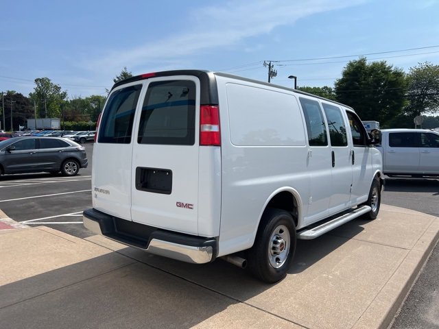 2023 Gmc Savana Cargo 2500 photo 3