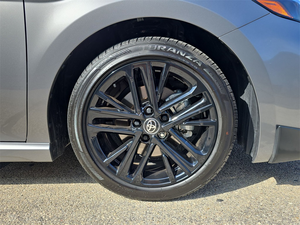 2025 Toyota Camry SE photo 34