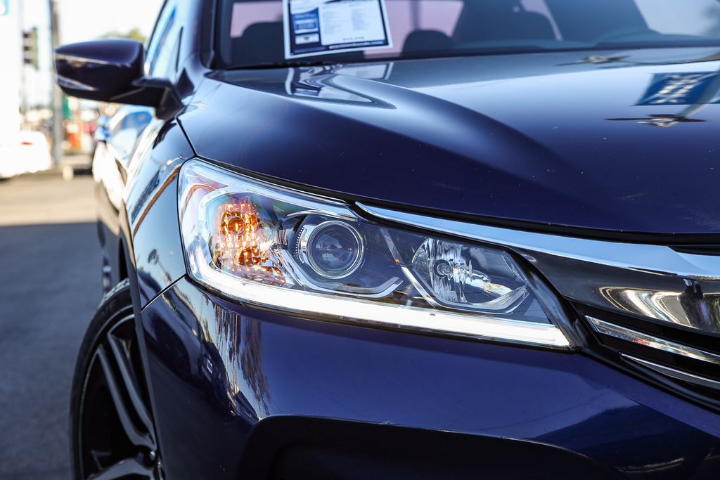 Used 2017 Honda Accord Sport with VIN 1HGCR2F5XHA065365 for sale in Downey, CA