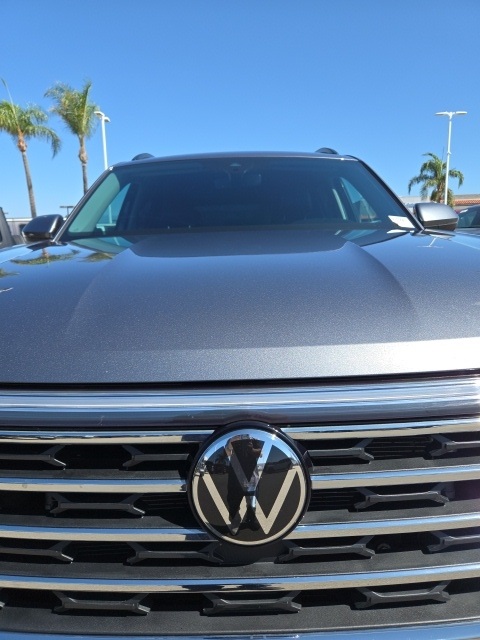 2024 Volkswagen Atlas SE photo 3