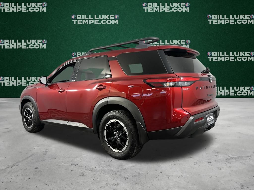 2024 Nissan Pathfinder Rock Creek photo 2