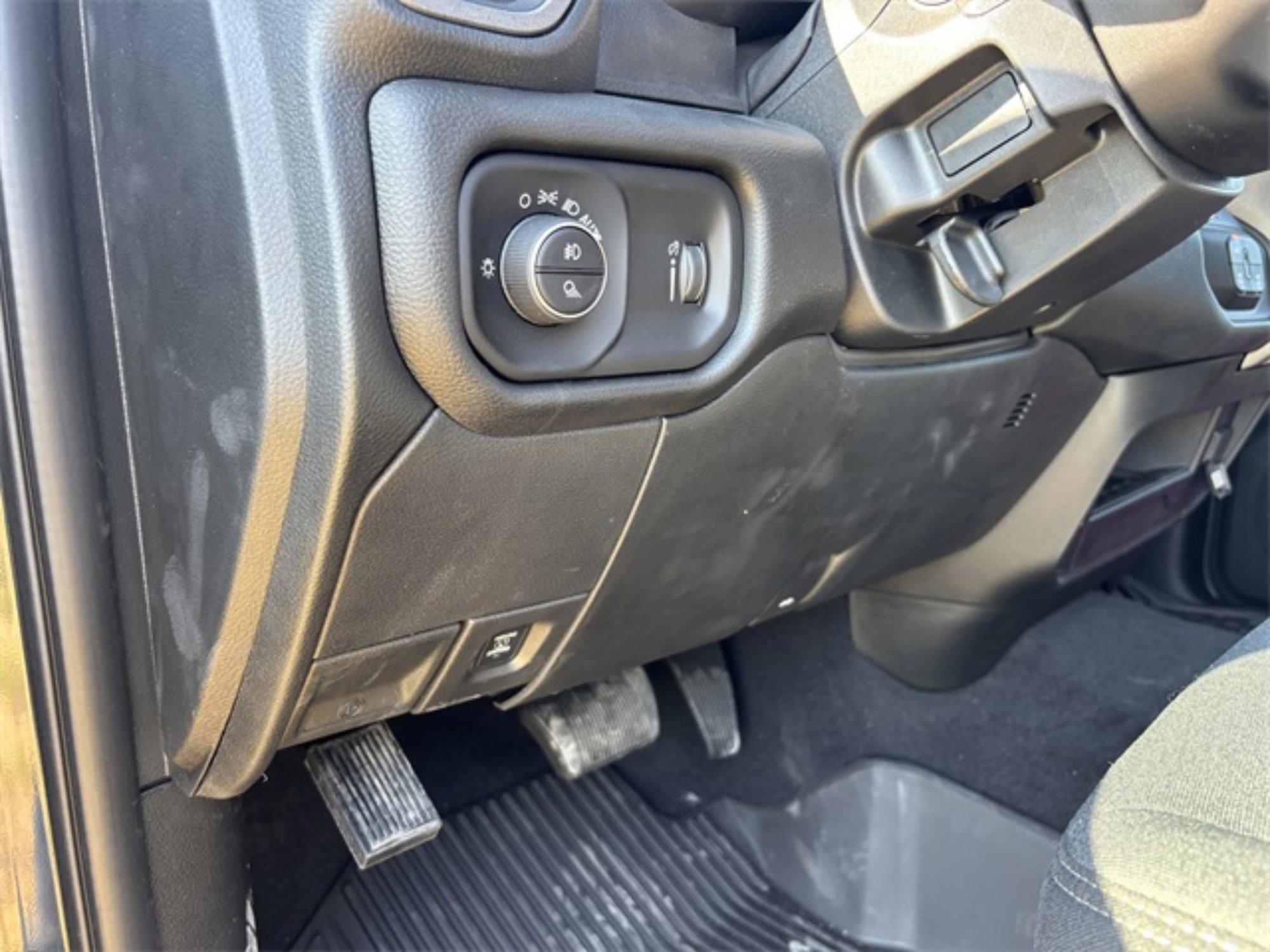 2026 Ram 2500 Tradesman photo 19