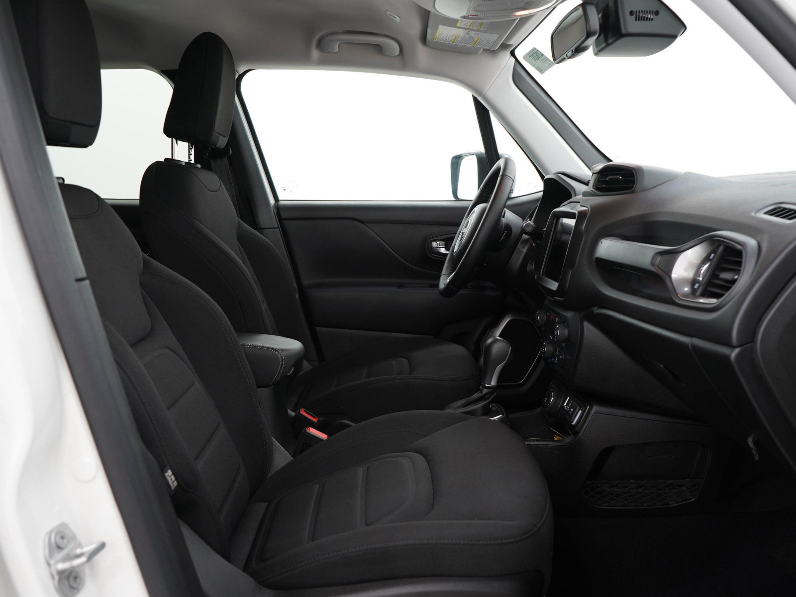 2022 Jeep Renegade Latitude photo 11