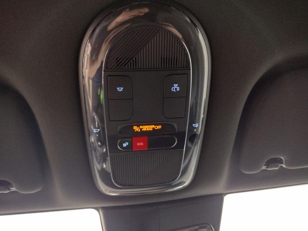 2025 Hyundai Ioniq 5 photo 32