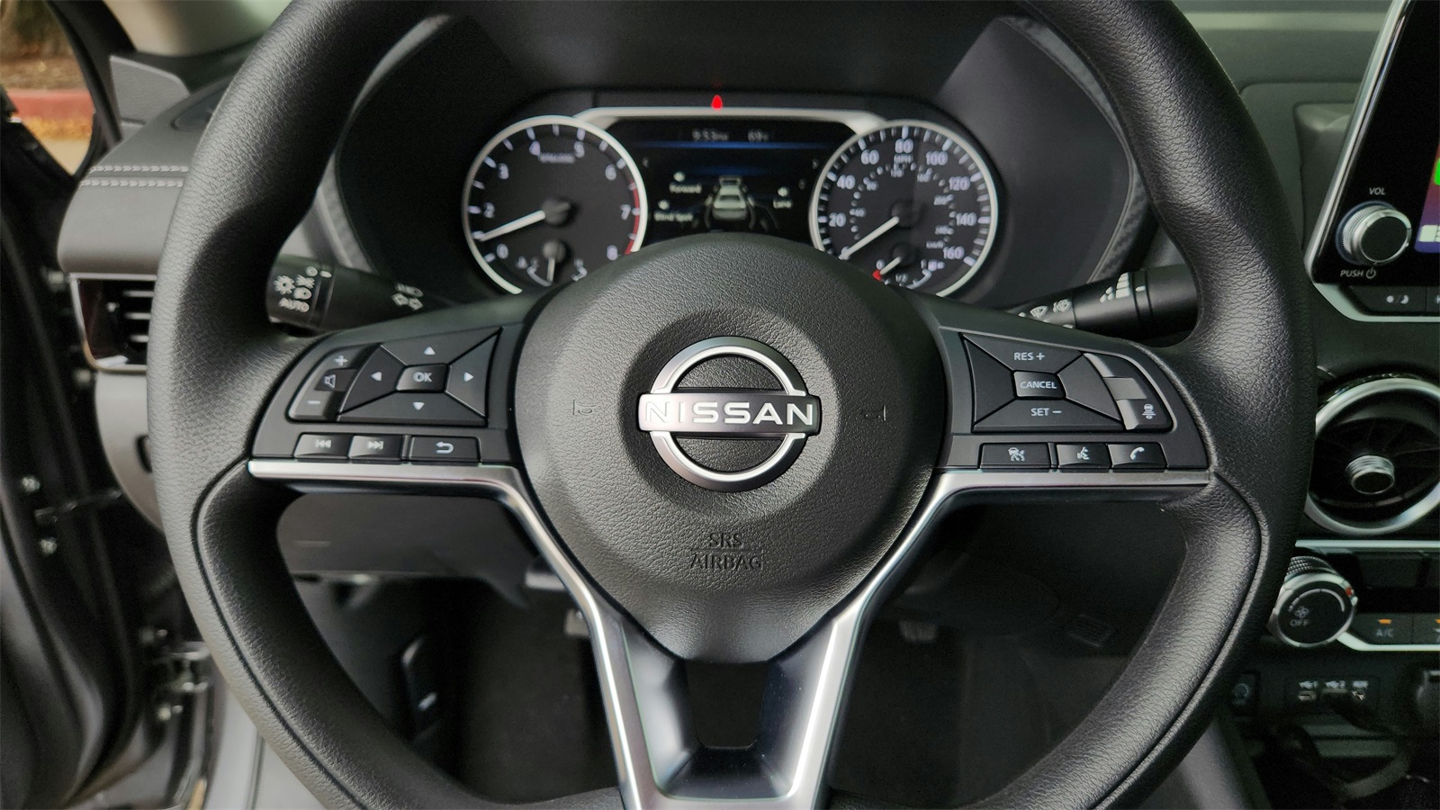 2025 Nissan Sentra SV photo 15