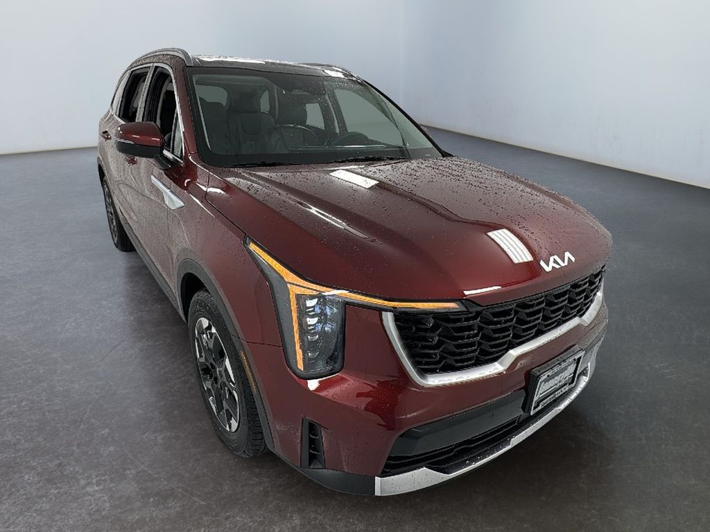 2025 Kia Sorento S's photo
