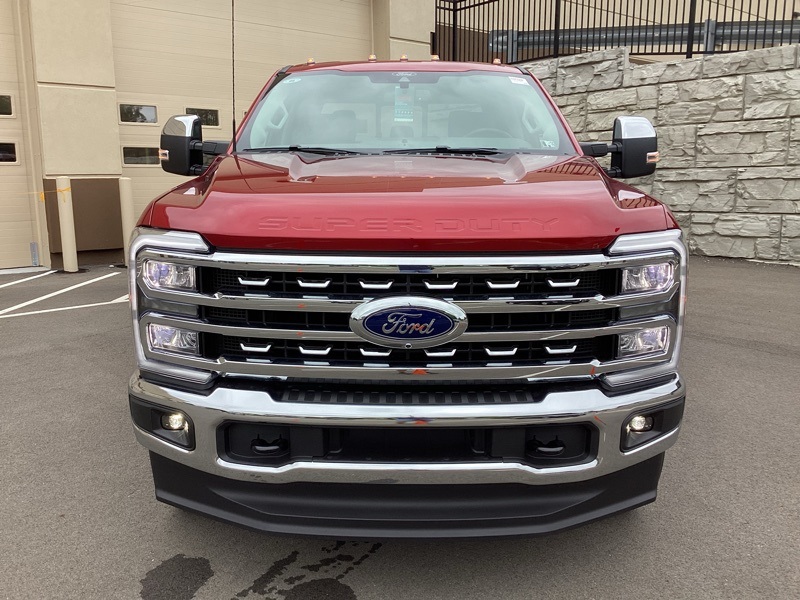 2025 Ford F-350 photo 2