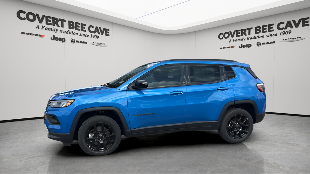 2026 Jeep Compass Latitude Altitude photo 4