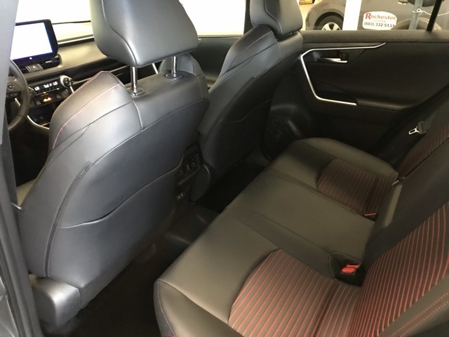 2025 Toyota RAV4 Hybrid XSE photo 12
