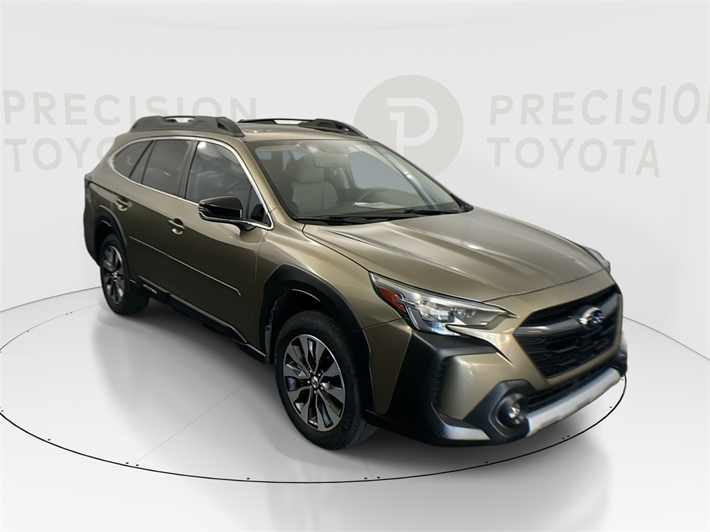 2023 Subaru Outback Limited's photo