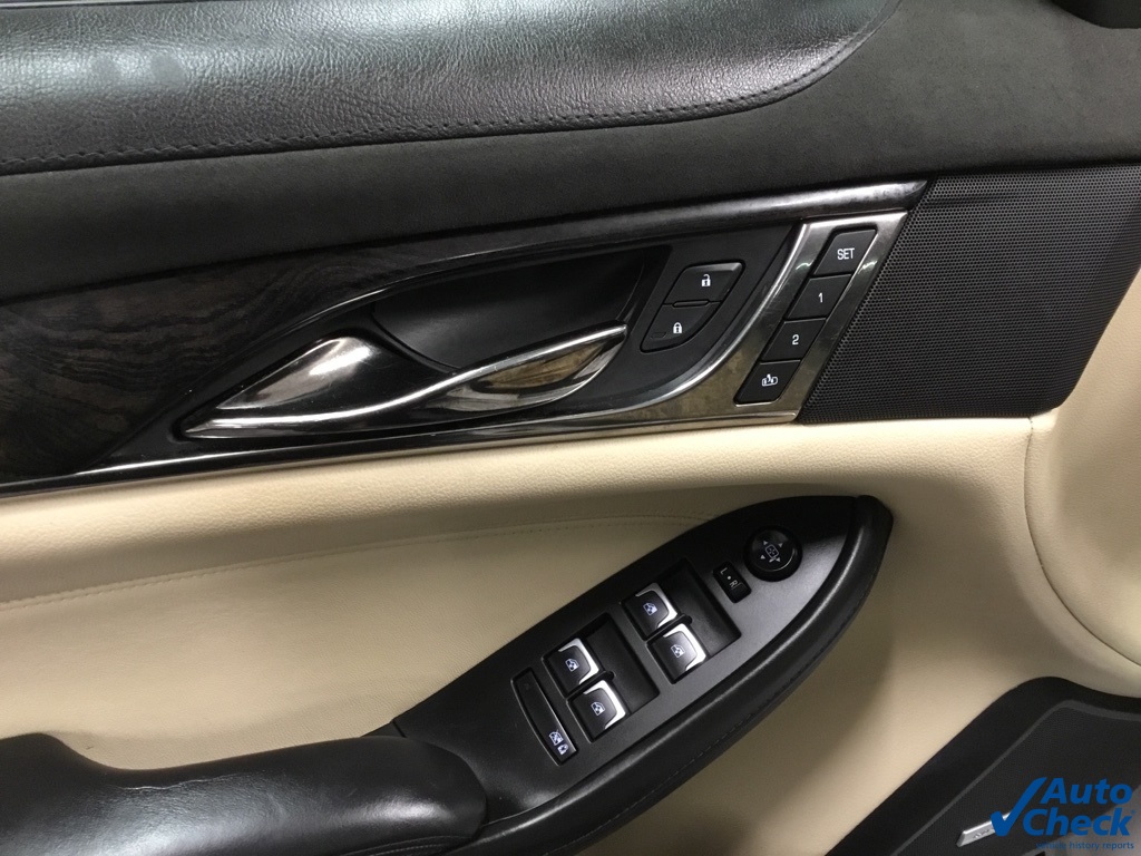 2019 Cadillac CTS Luxury photo 19