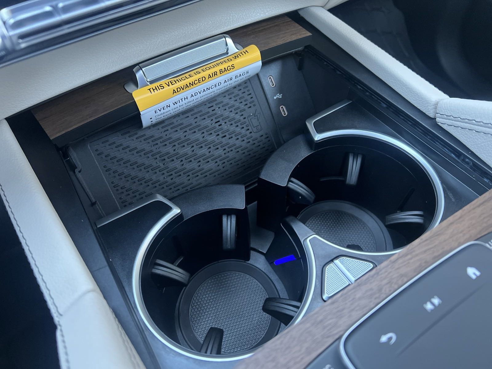 2025 Mercedes Benz GLE 350 photo 37