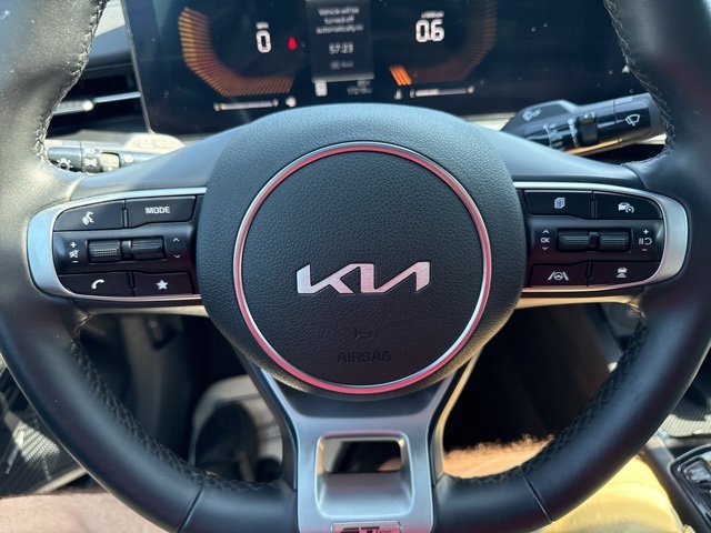 2025 Kia K5 GT-Line photo 29