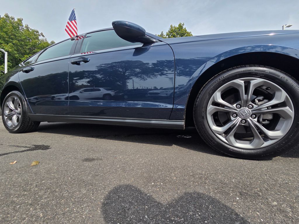 2023 Honda Accord EX photo 5