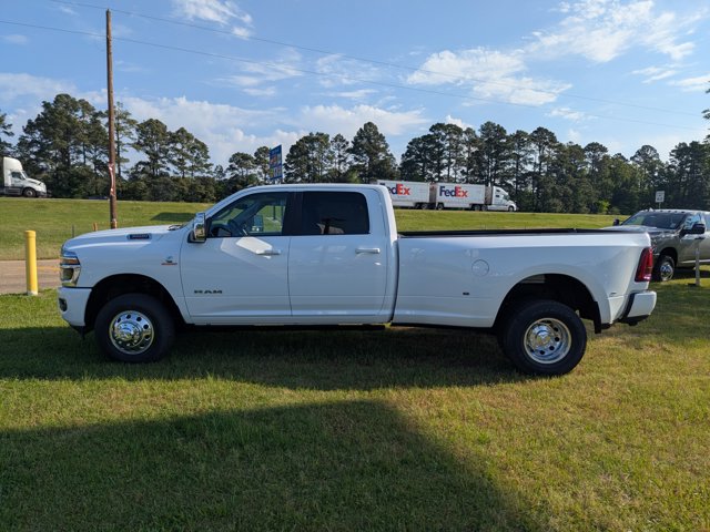 2025 Ram 3500 Laramie photo 2
