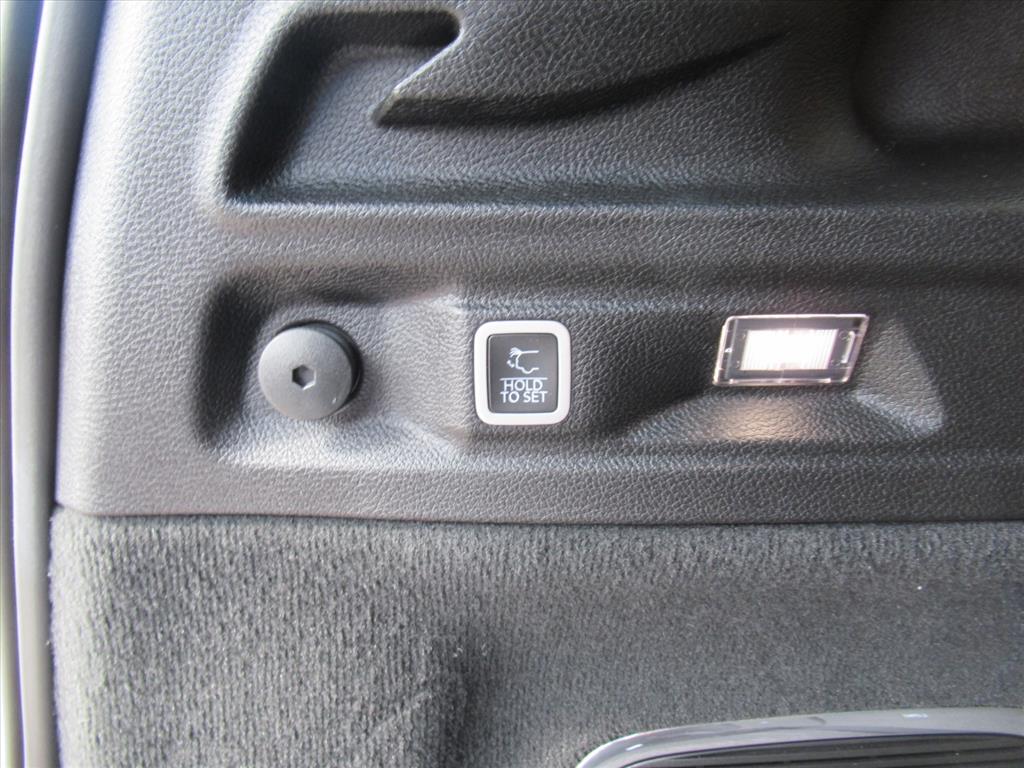 2025 Jeep Grand Cherokee L Summit photo 33