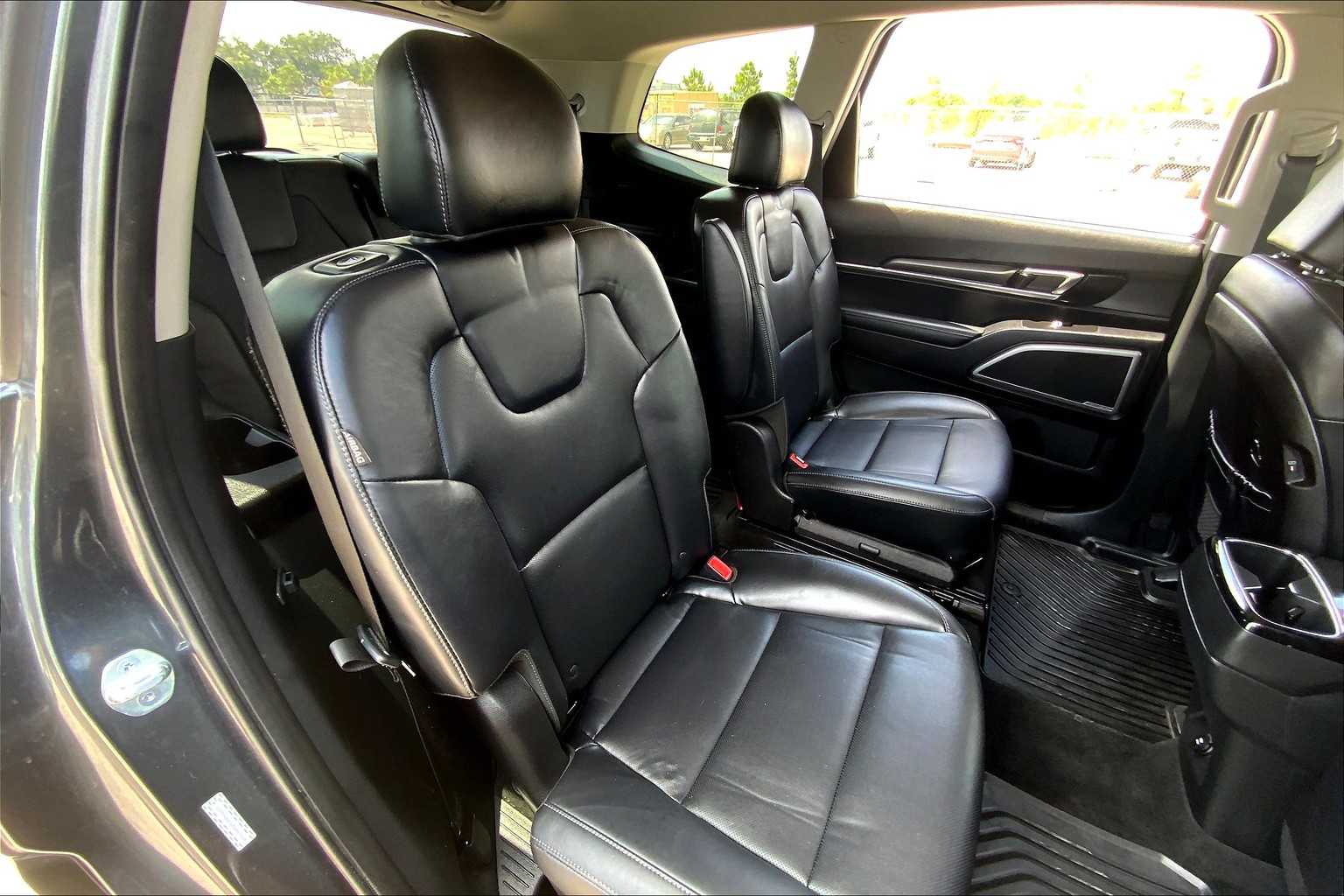 2023 Kia Telluride S photo 16