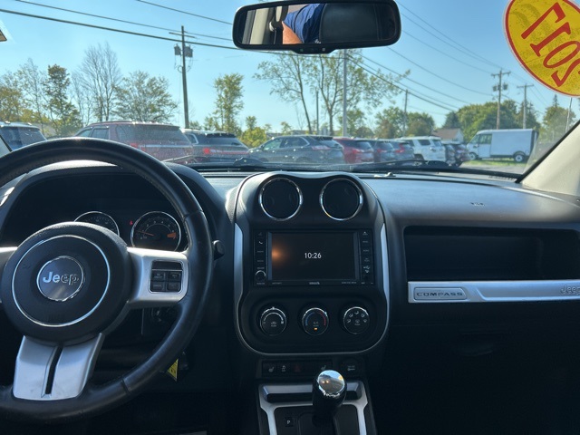 2017 Jeep Compass High Altitude photo 2