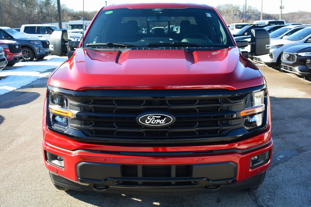 2025 Ford F-150 XLT photo 2