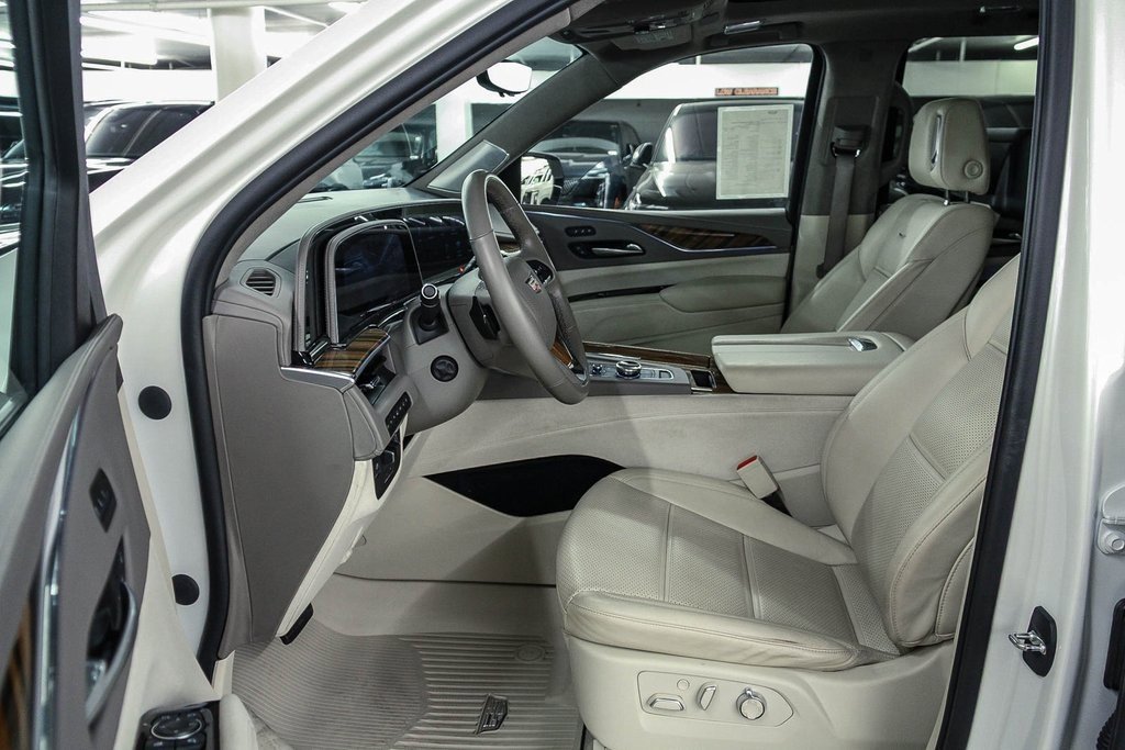 2021 Cadillac Escalade Premium Luxury Platinum photo 21