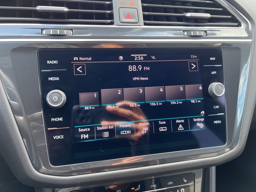 2022 Volkswagen Tiguan SEL Premium R-Line photo 26