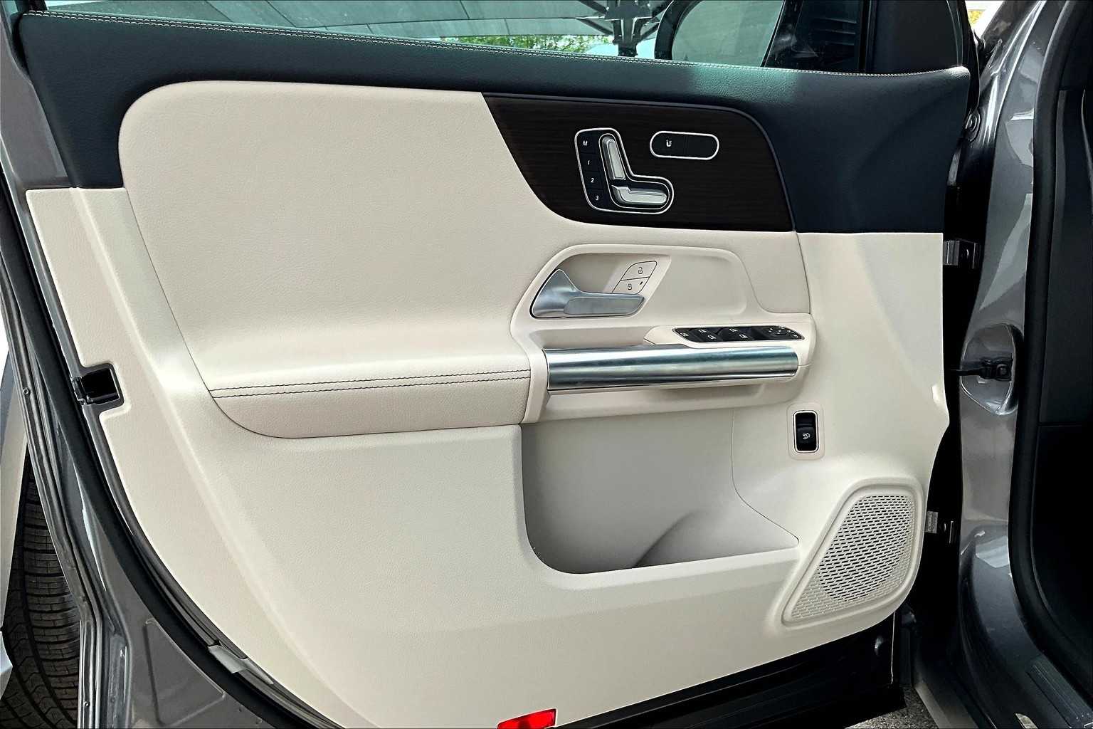 2026 Mercedes Benz GLA 250 photo 15
