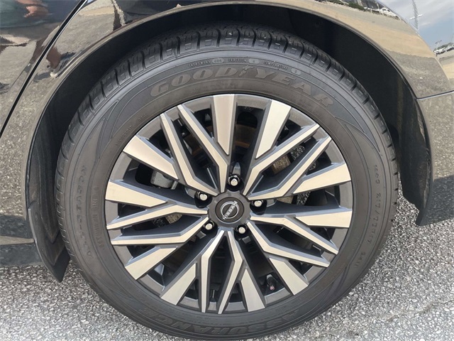 2024 Nissan Altima 2.5 SV photo 10