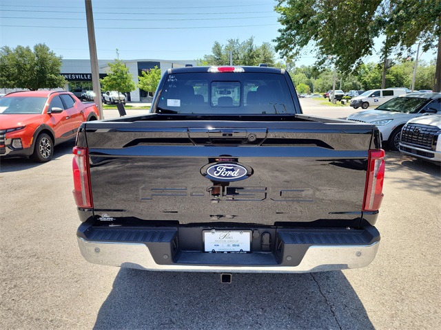 2025 Ford F-150 XLT photo 4