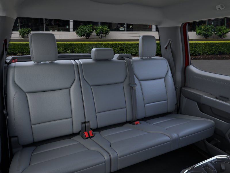 2025 Ford F-150 Lightning XLT photo 10