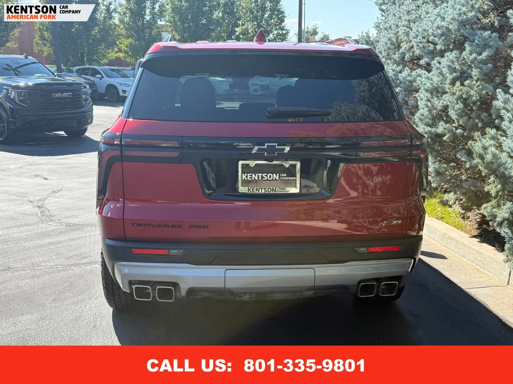 2024 Chevrolet Traverse Z71 photo 7