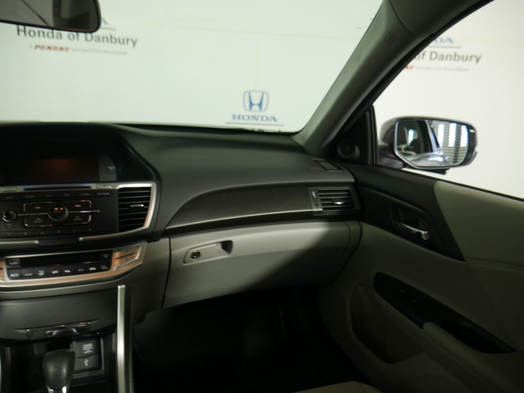 2014 Honda Accord EX photo 12