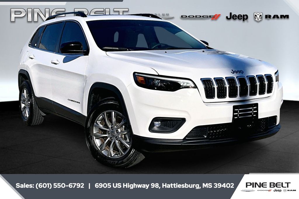 2022 Jeep Cherokee Latitude Lux
