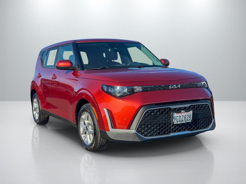 2023 Kia Soul LX