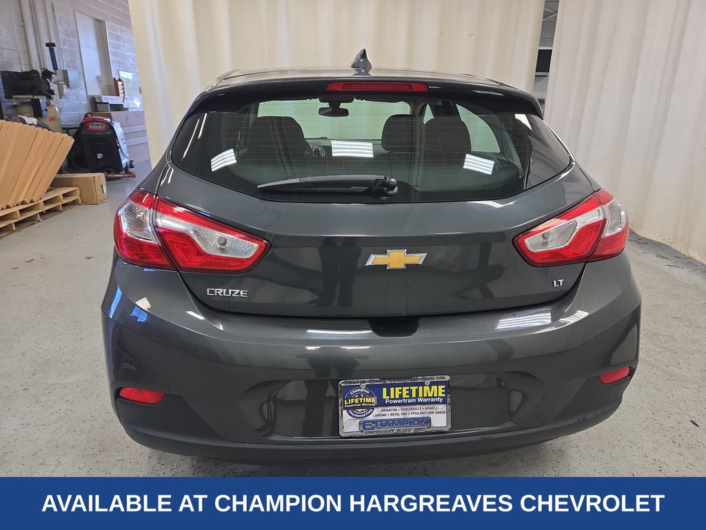 2017 Chevrolet Cruze LT photo 31
