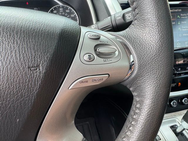 2017 Nissan Murano Platinum photo 18