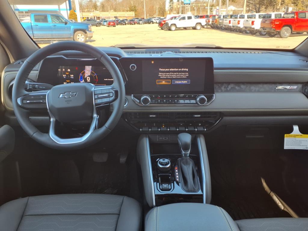 2025 Chevrolet Colorado ZR2 photo 13
