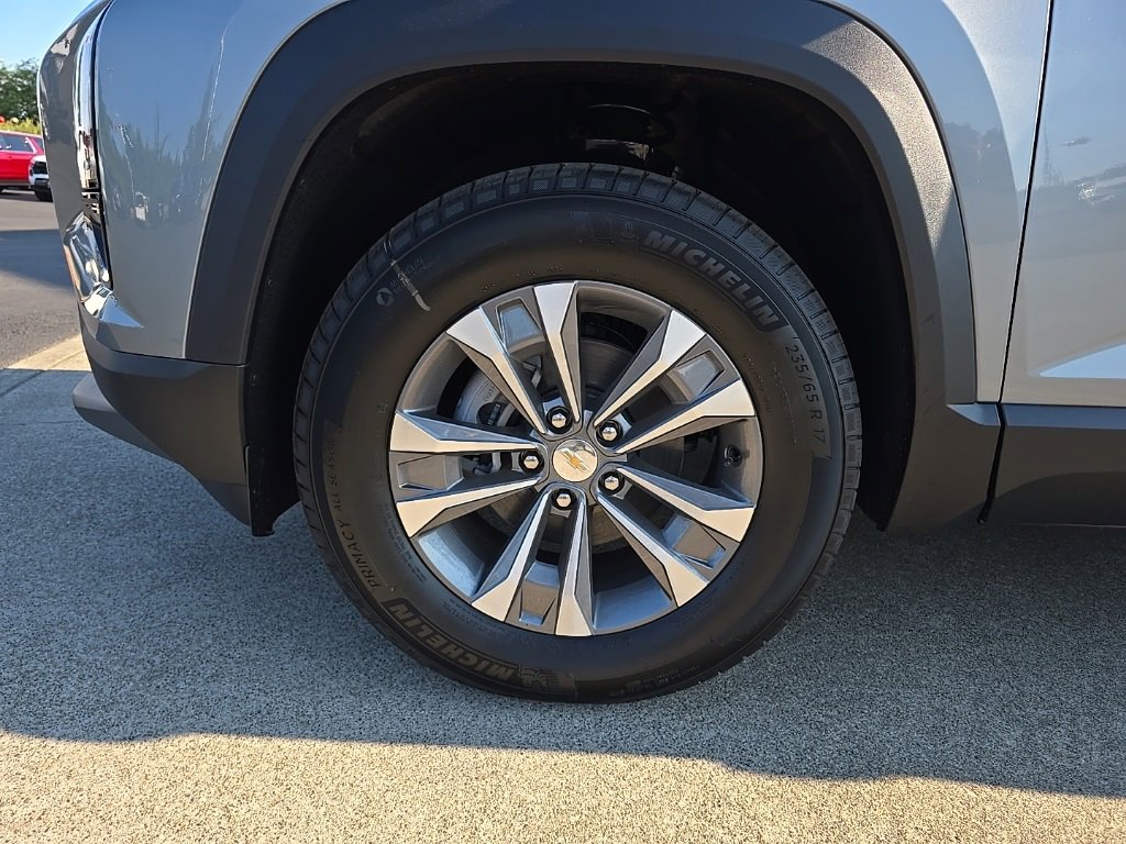 2026 Chevrolet Equinox LT photo 31